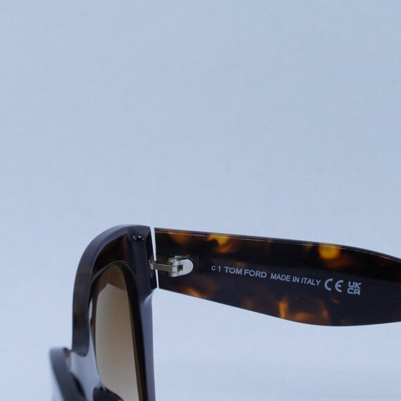 🕶️ New Tom Ford Cara FT0940 55F Sunglasses - Vintage Dark Havana Frame - Picture 8 of 11